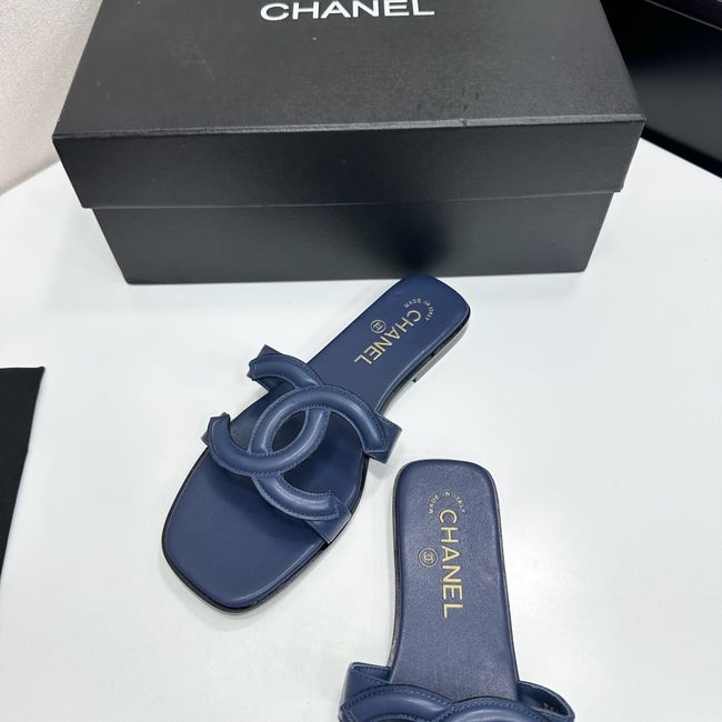 Chanel Slide 69010-2