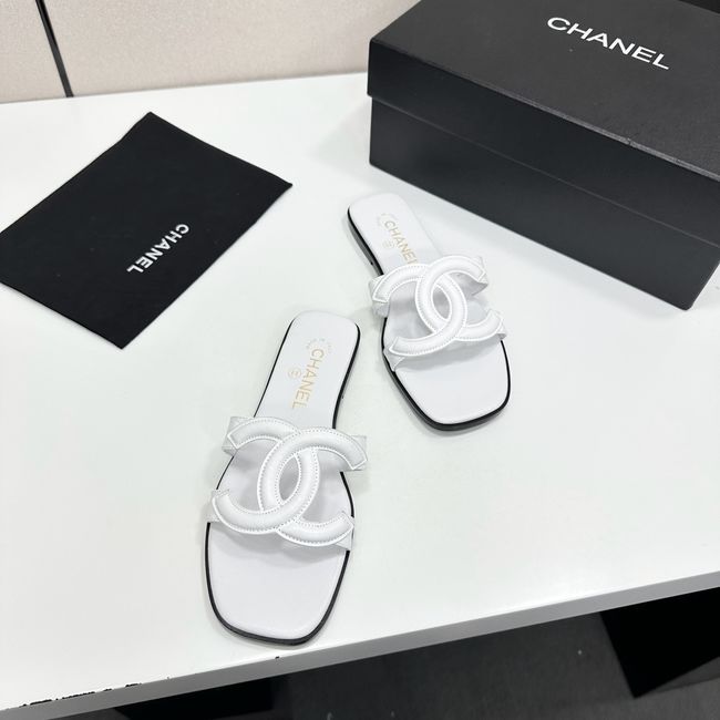 Chanel Slide 69010-4