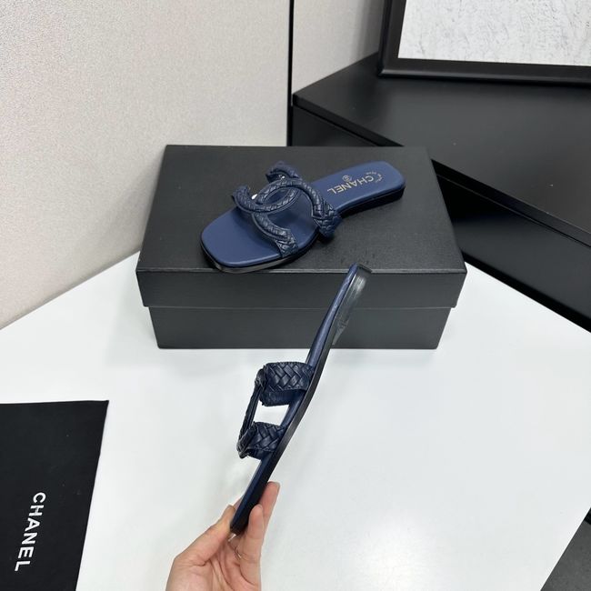 Chanel Slide 69010-5