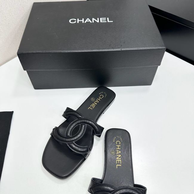 Chanel Slide 69010-7