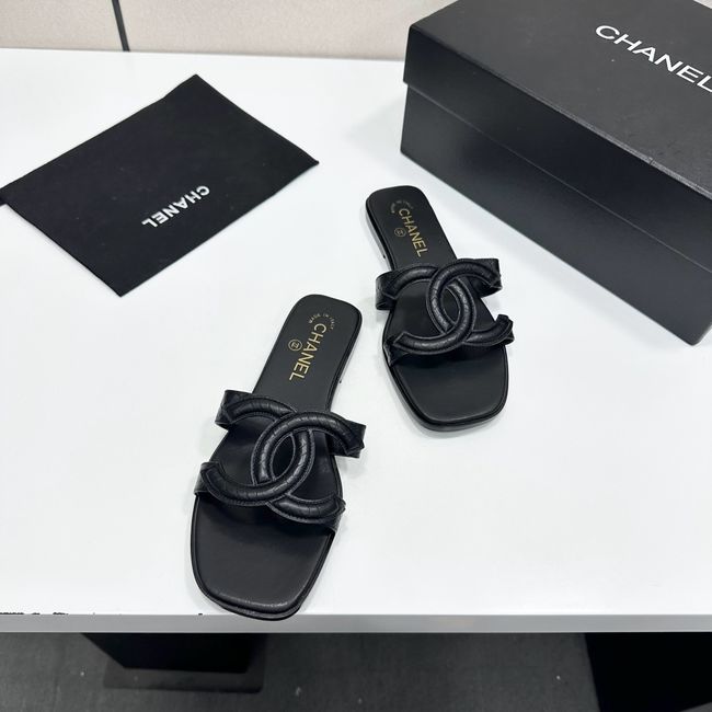 Chanel Slide 69010-7
