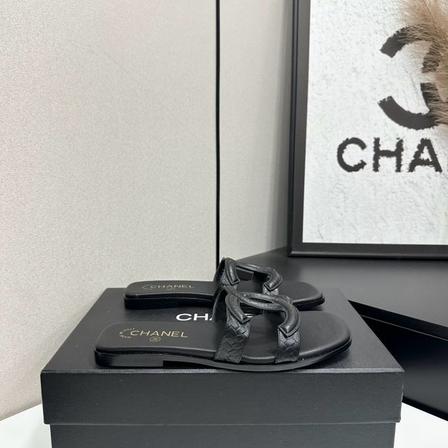 Chanel Slide 69010-7