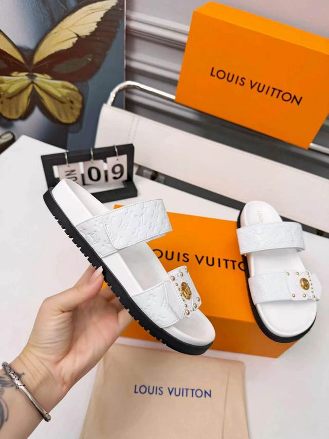 Louis Vuitton Sandals 69017-1