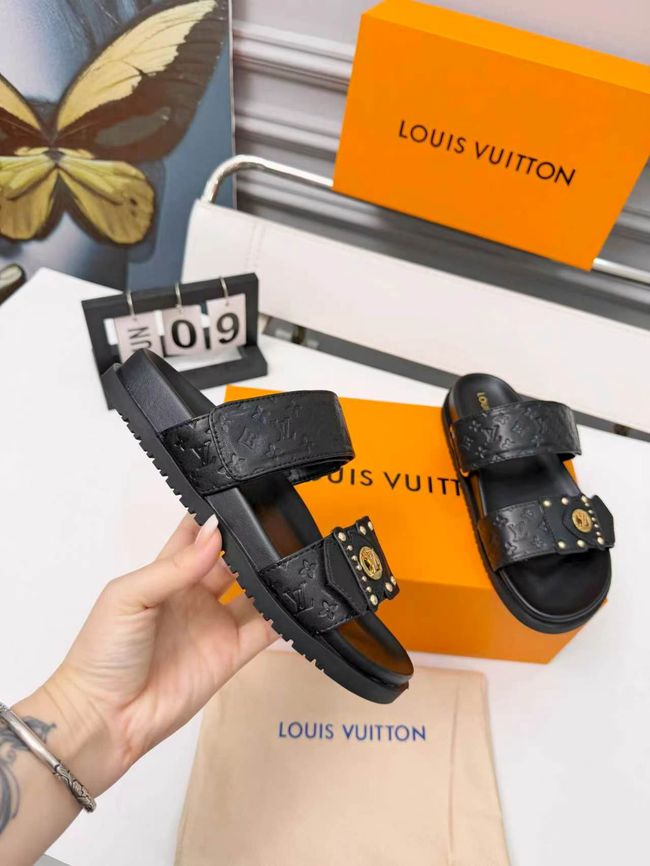 Louis Vuitton Sandals 69017-2