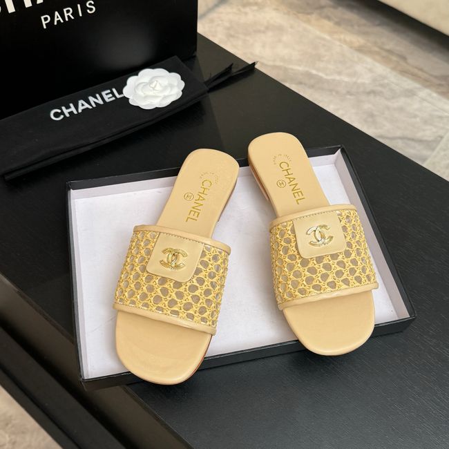 Chanel Heeled Slide 69026-1