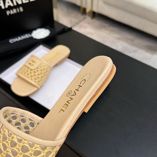 Chanel Heeled Slide 69026-1
