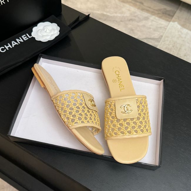Chanel Heeled Slide 69026-1