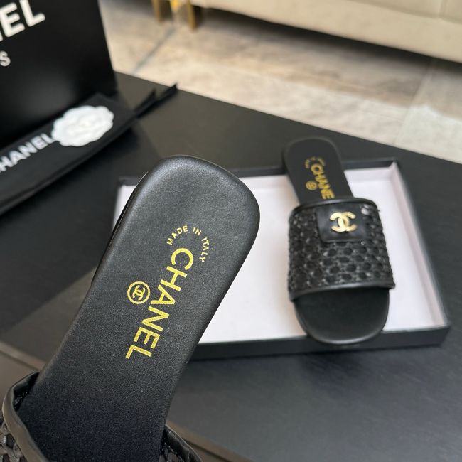Chanel Heeled Slide 69026-2