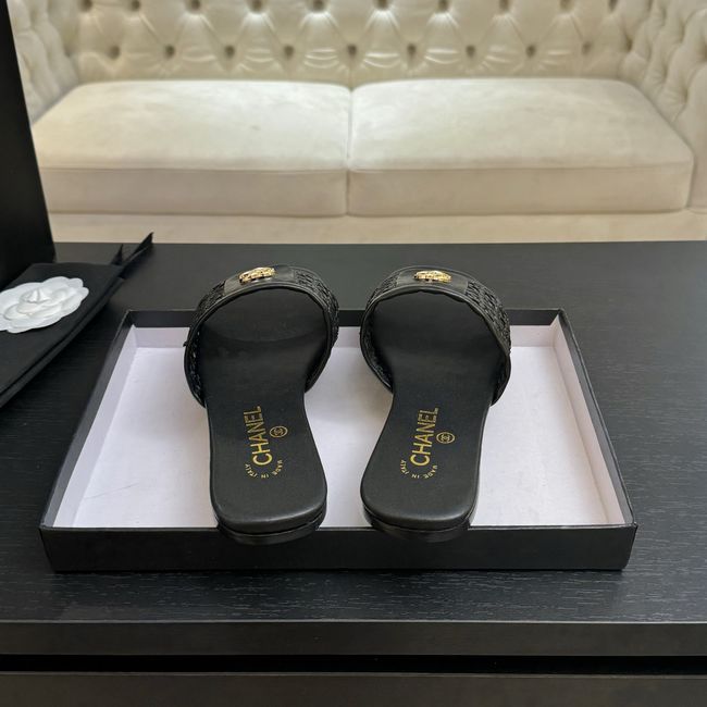 Chanel Heeled Slide 69026-2