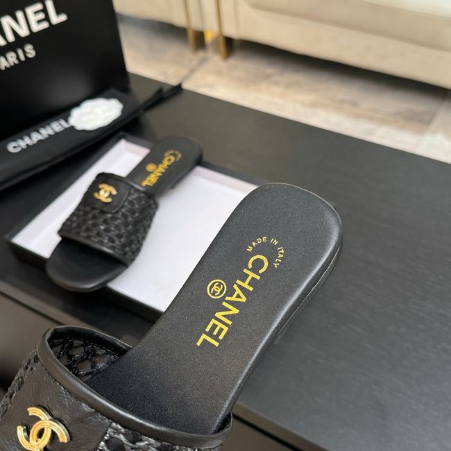 Chanel Heeled Slide 69026-2