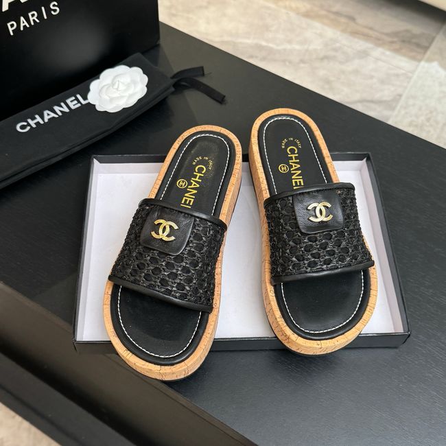 Chanel Heeled Slide 69026-4