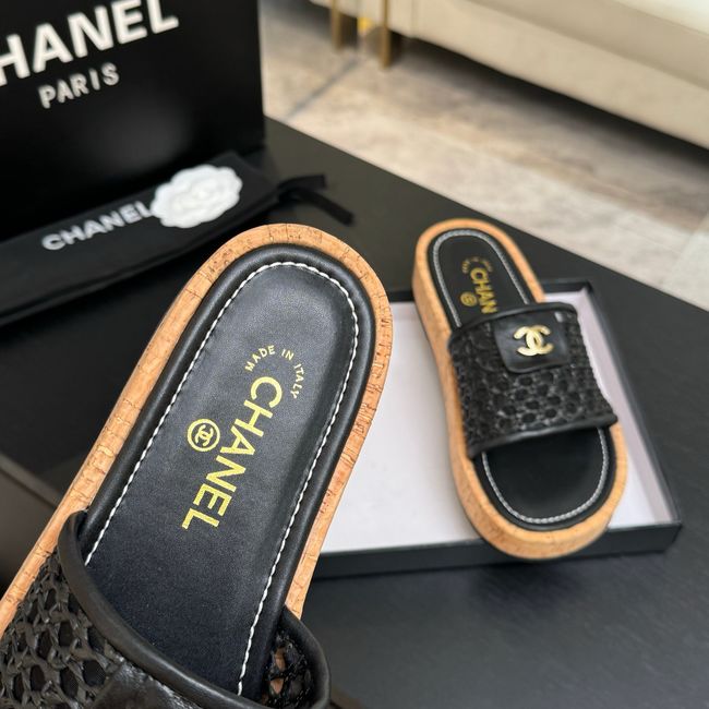 Chanel Heeled Slide 69026-4