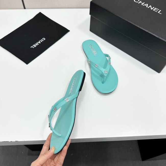 Chanel Thongs 69024-3