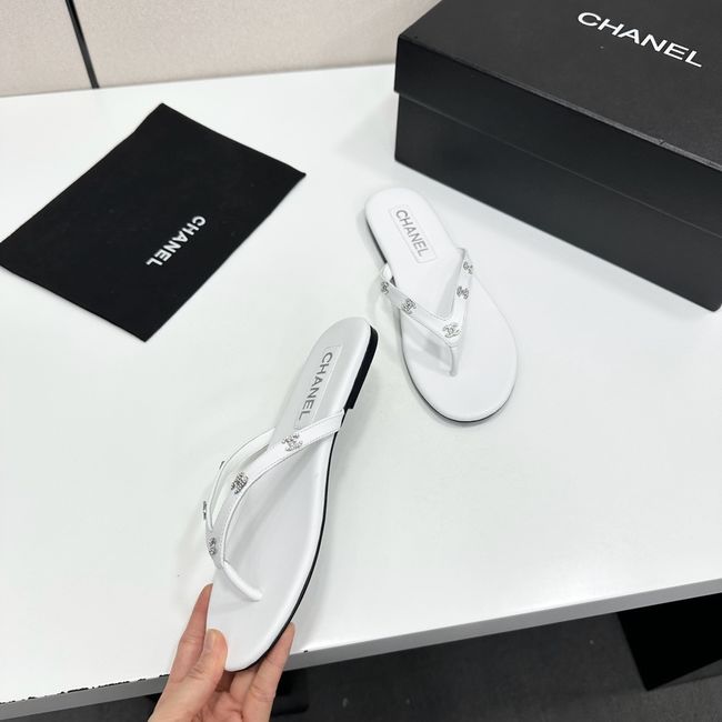Chanel Thongs 69024-7