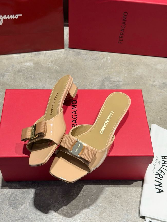Ferragamo Heeled Slide 69022-2