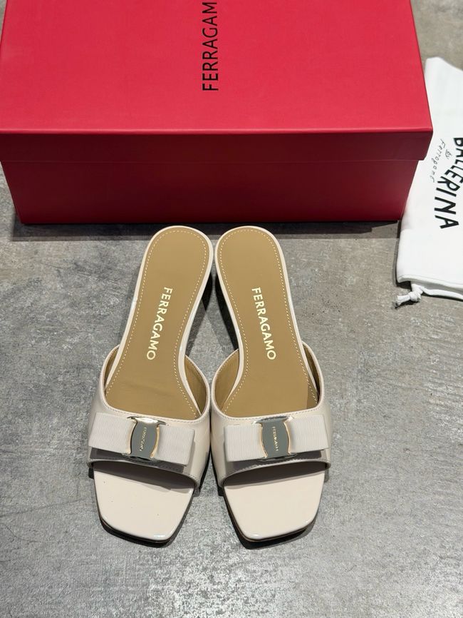 Ferragamo Heeled Slide 69022-3