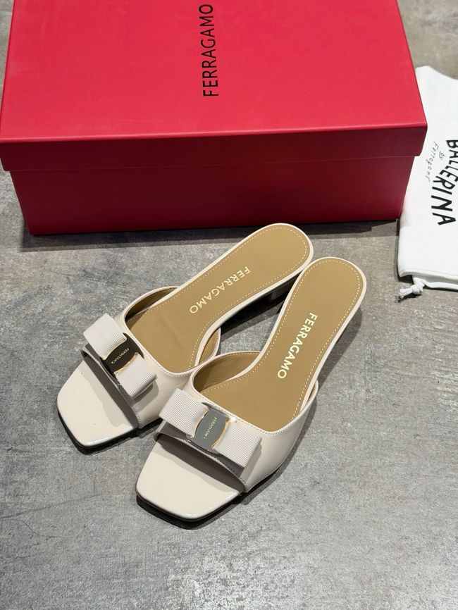 Ferragamo Heeled Slide 69022-3