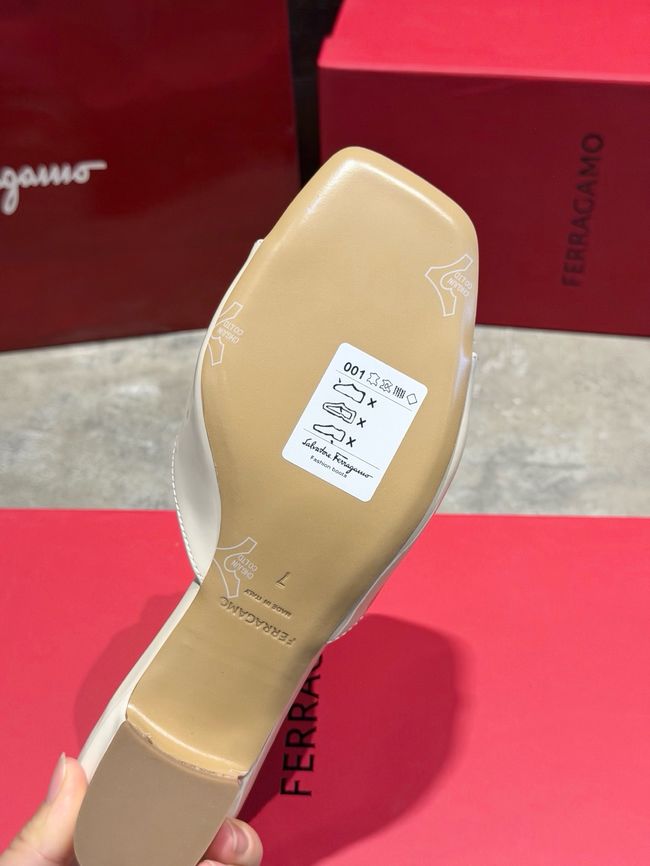 Ferragamo Heeled Slide 69022-3