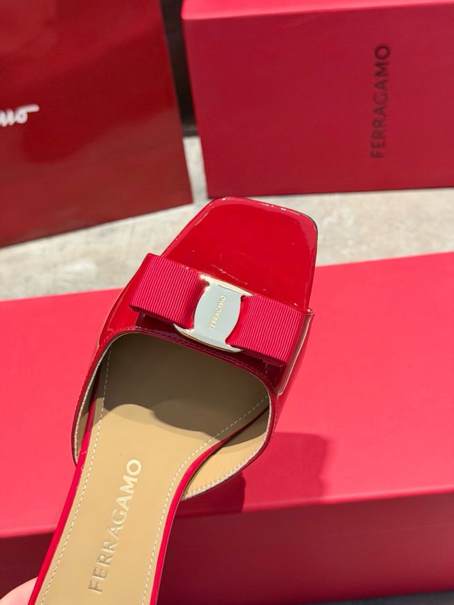 Ferragamo Heeled Slide 69022-4