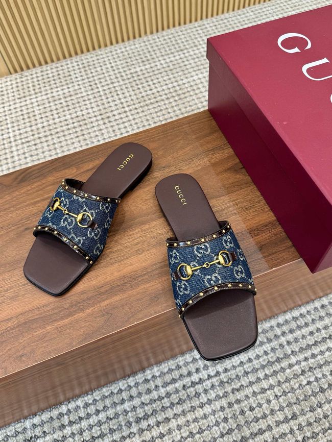 Gucci Womens slide sandal with Double G 69027-2