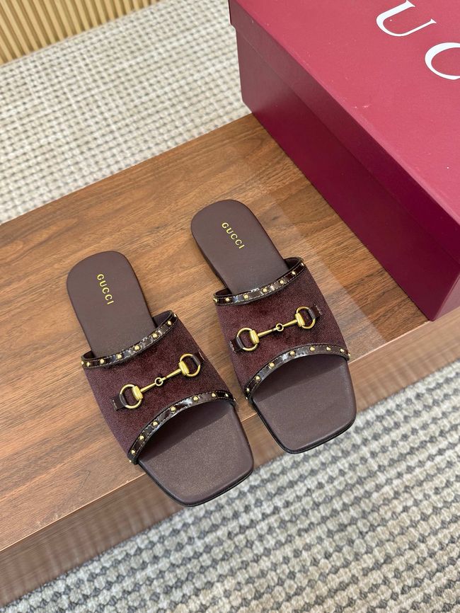 Gucci Womens slide sandal with Double G 69027-3