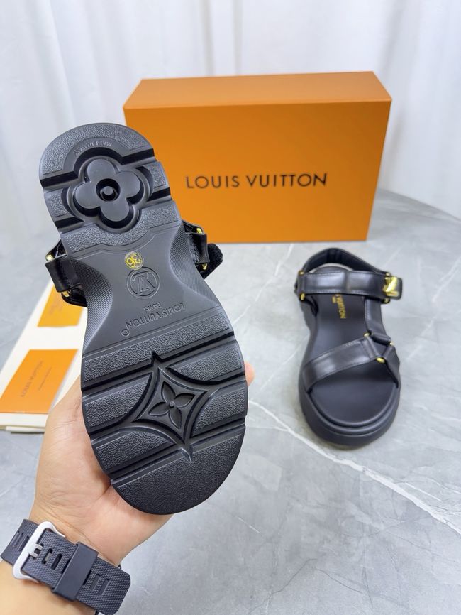 Louis Vuitton Sandals 69020-3