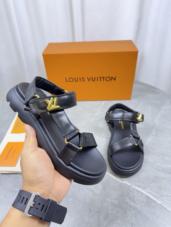 Louis Vuitton Sandals 69020-3