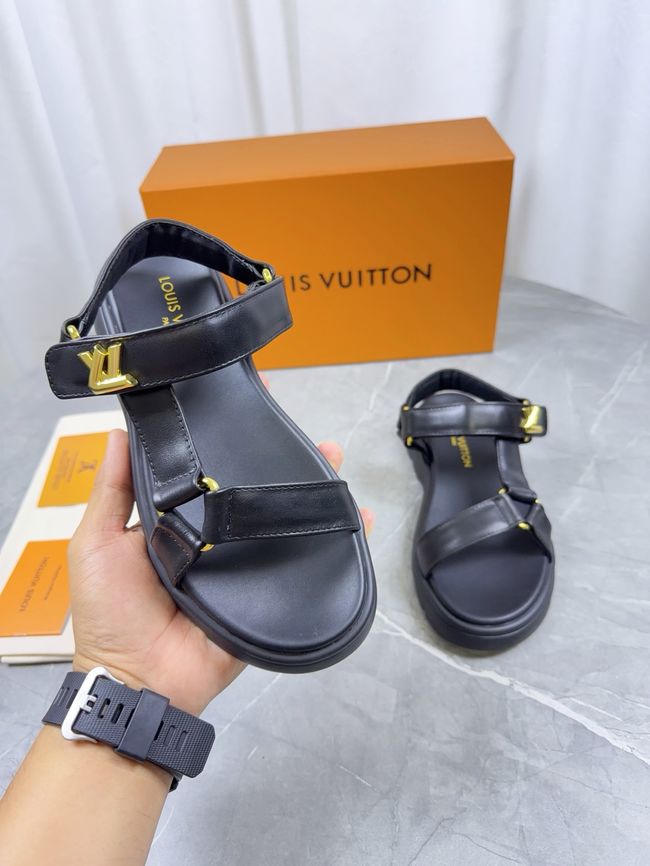 Louis Vuitton Sandals 69020-3
