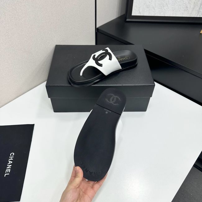 Chanel Thongs 69034-3