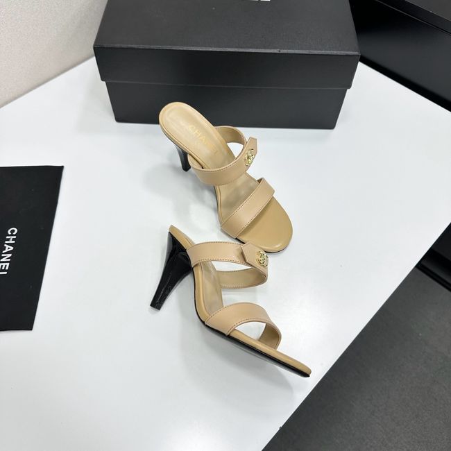 Chanel Womens slide sandal 69031-1