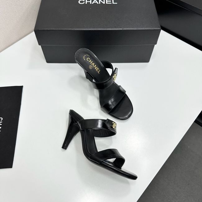 Chanel Womens slide sandal 69031-2
