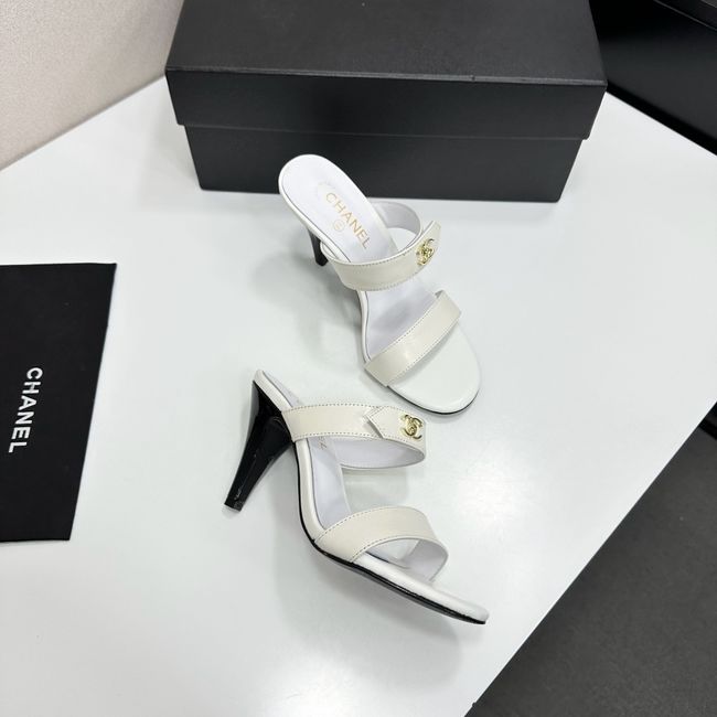 Chanel Womens slide sandal 69031-3
