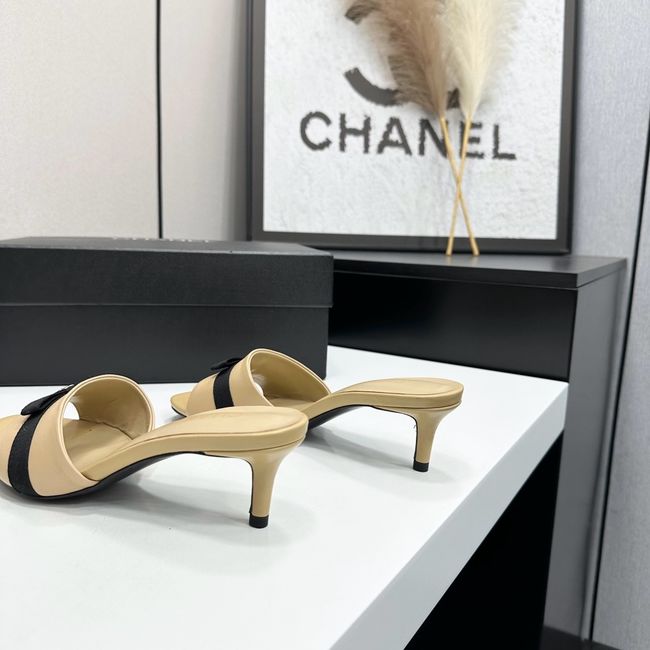 Chanel Womens slide sandal 69032-1