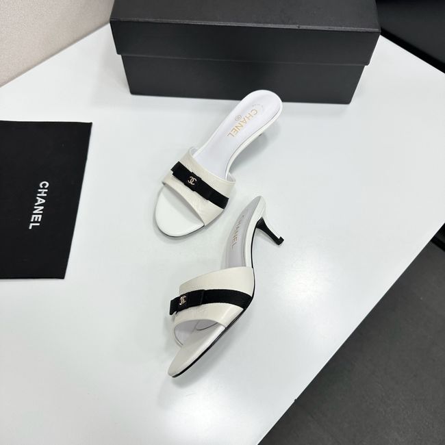 Chanel Womens slide sandal 69032-3