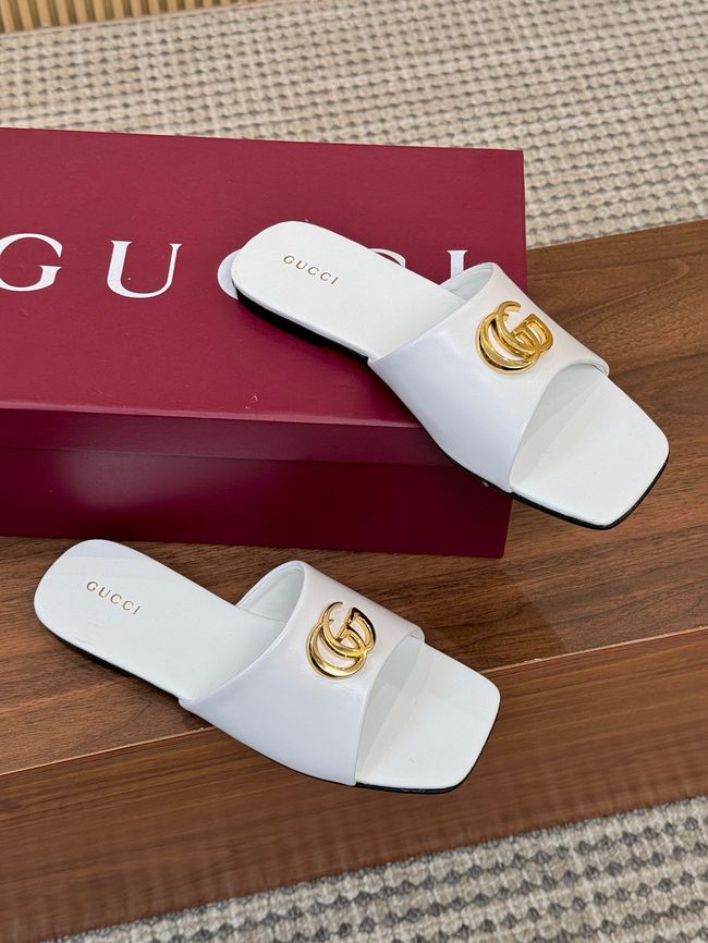 Gucci Womens slide sandal with Double G 69027-10