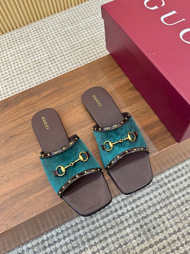 Gucci Womens slide sandal with Double G 69027-4