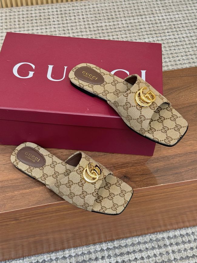 Gucci Womens slide sandal with Double G 69027-6