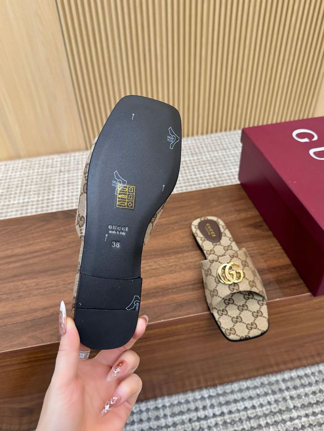 Gucci Womens slide sandal with Double G 69027-6