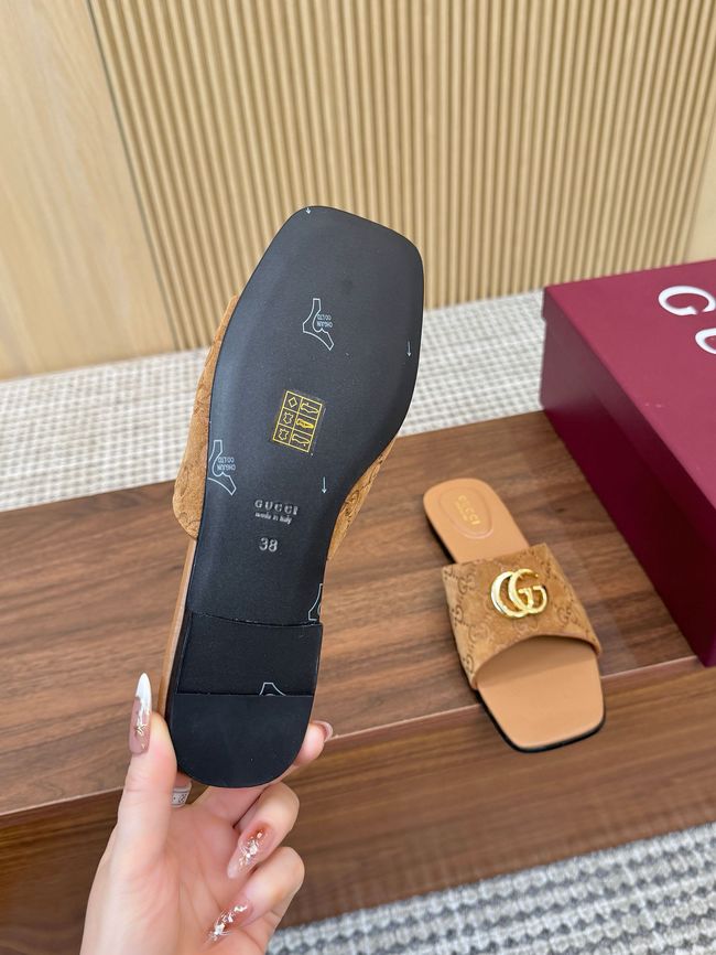 Gucci Womens slide sandal with Double G 69027-9