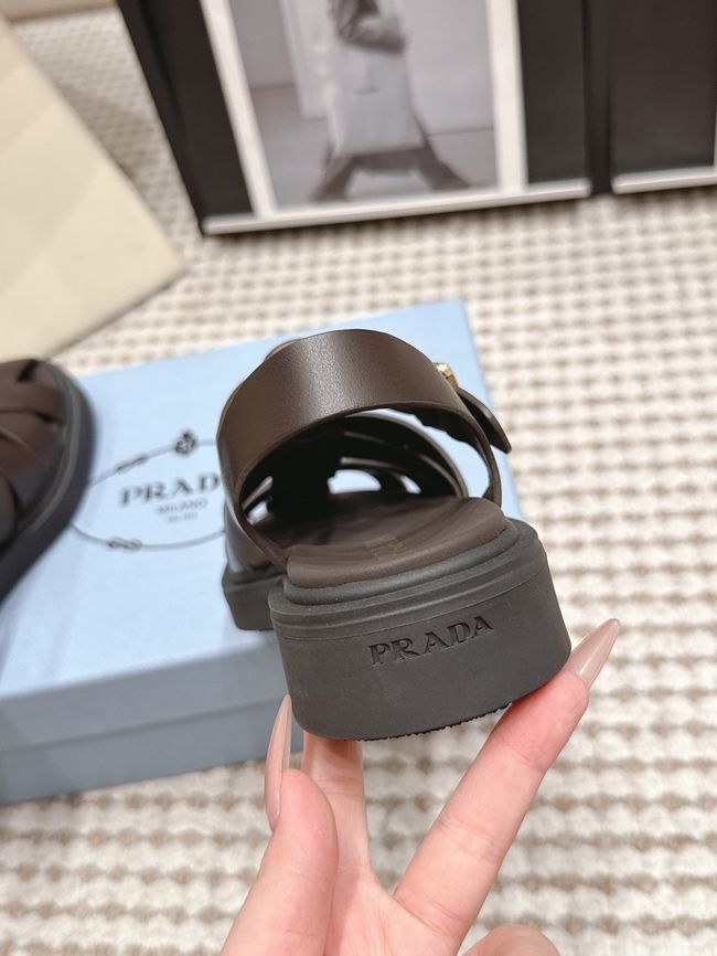 Prada Womens slide sandal 69028-1