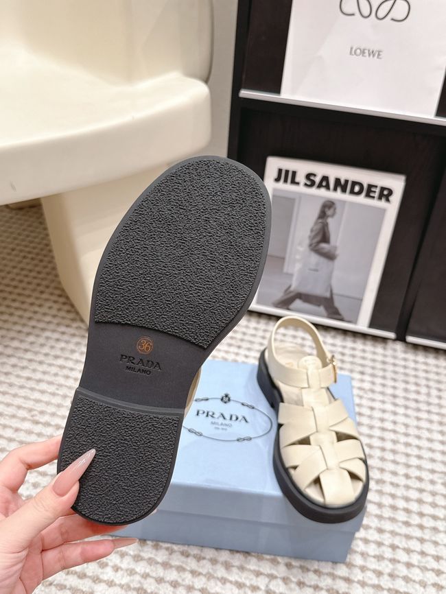 Prada Womens slide sandal 69028-2