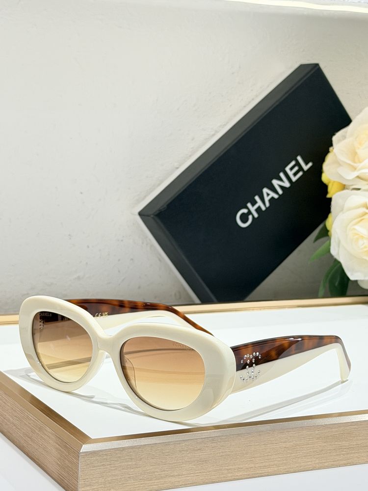 Chanel Sunglasses CHS00004-5