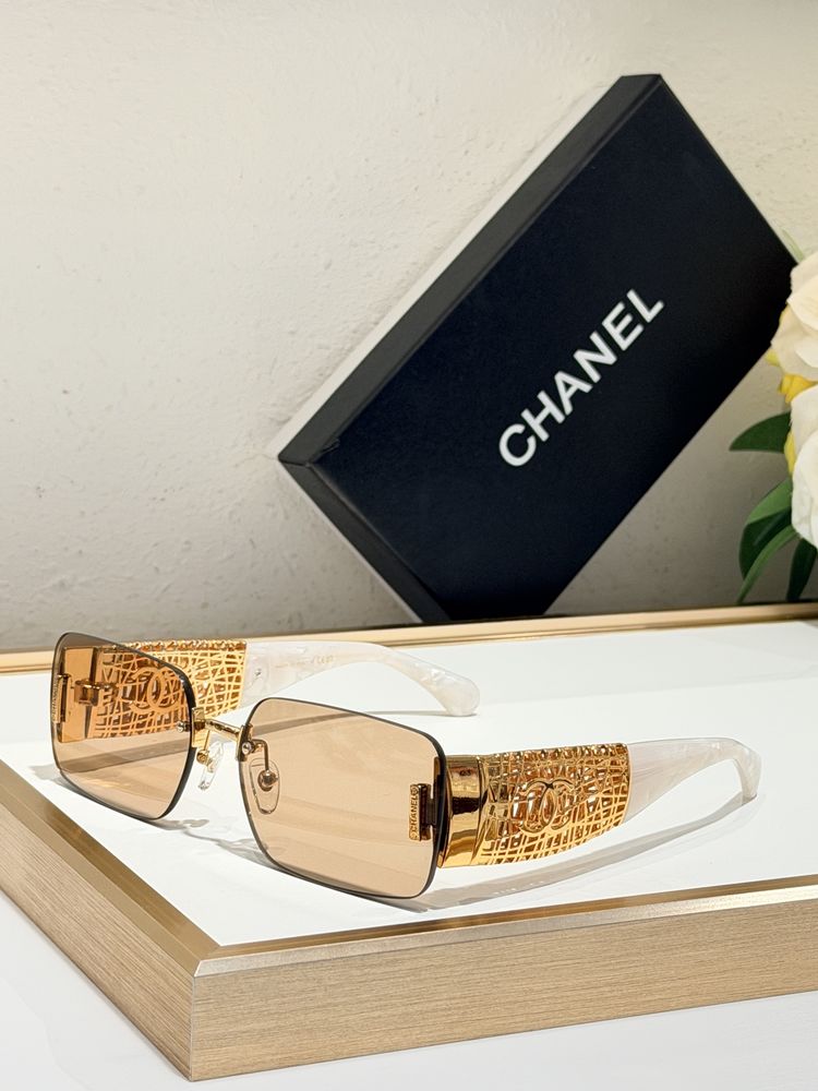 Chanel Sunglasses CHS00017-4