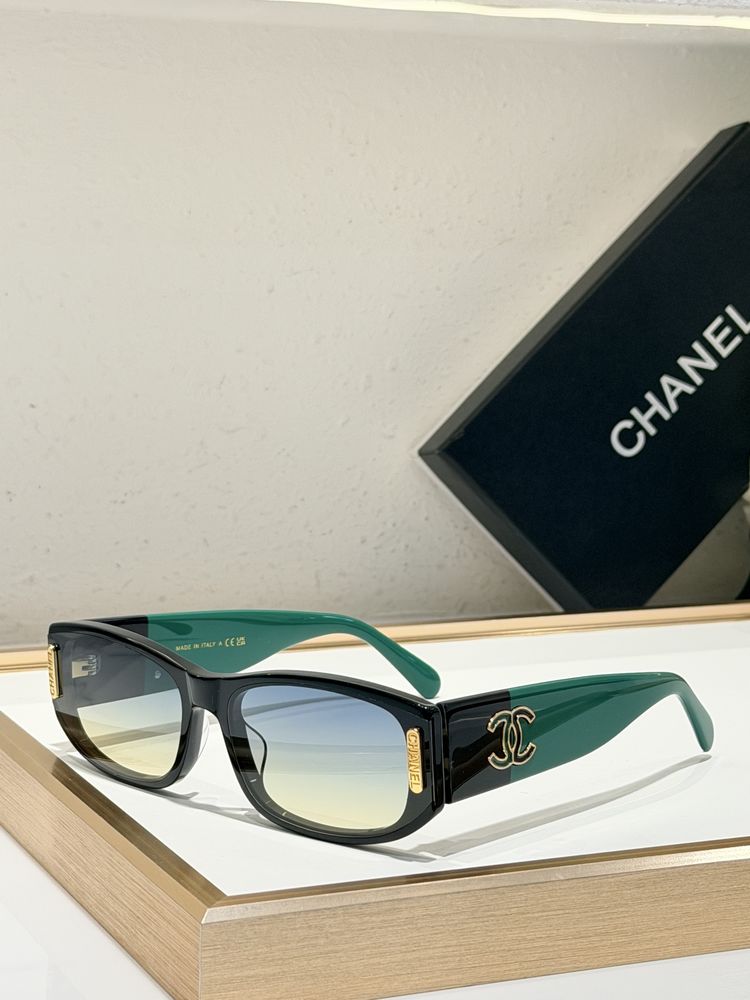 Chanel Sunglasses CHS00018-4