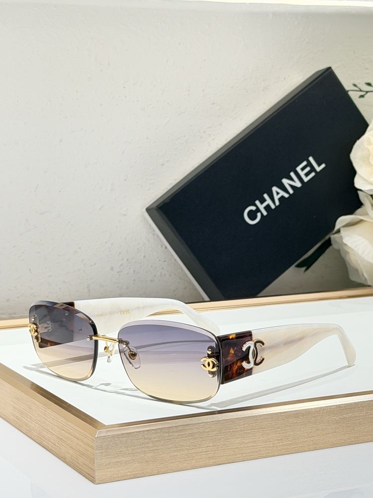 Chanel Sunglasses CHS00030-4