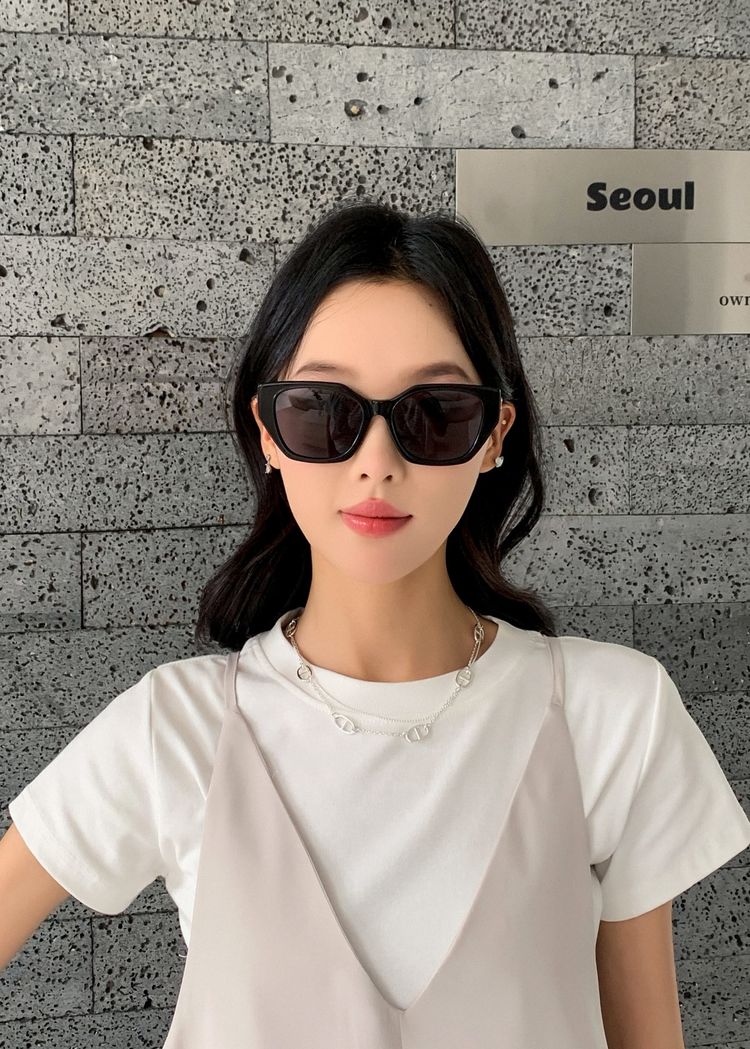 Chanel Sunglasses CHS00031-1