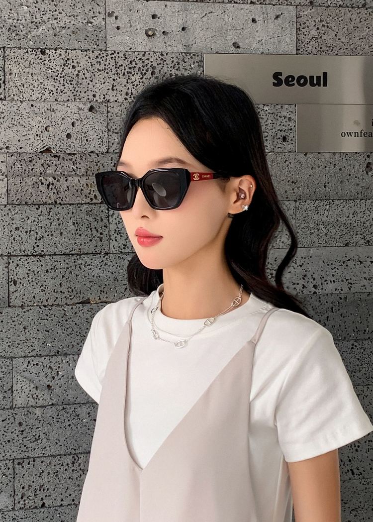Chanel Sunglasses CHS00031-1