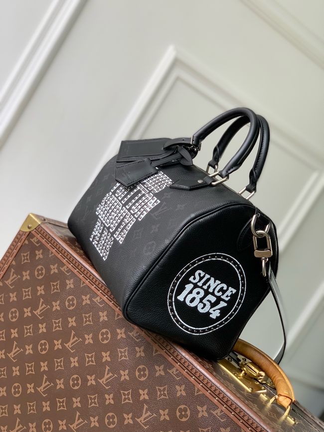 Louis Vuitton RUNWAY Speedy P9 Bandouliere M26180 black Louis Vuitton RUNWAY Speedy P9 Bandouliere M26180 black