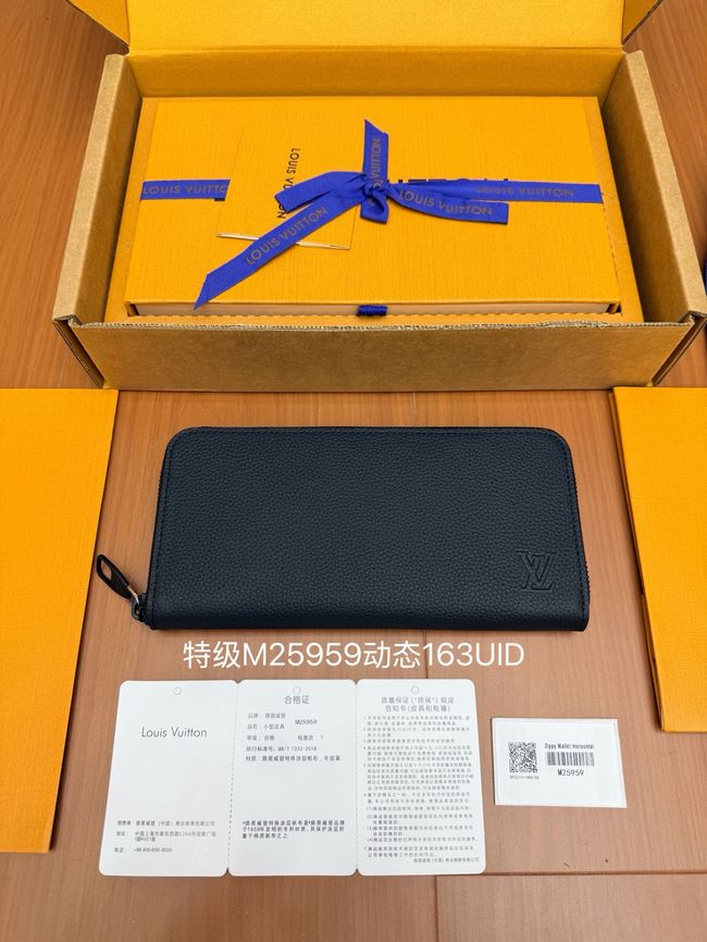 Louis Vuitton Zippy Wallet M25959 black