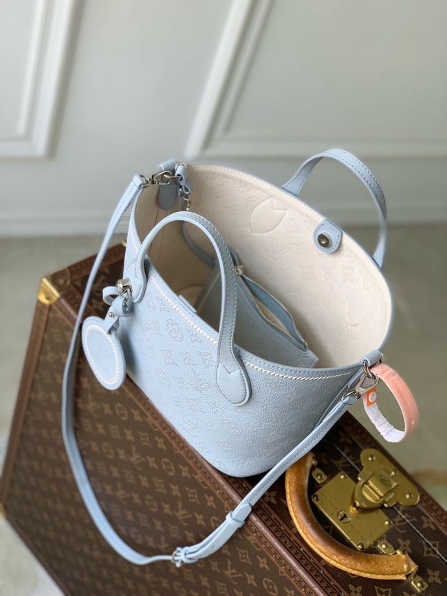 Louis Vuitton NEW Blossom PM M29375 Bleu Olympe Louis Vuitton NEW Blossom PM M29375 Bleu Olympe